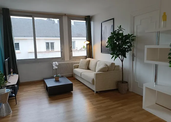 Cathedrale Apartment *